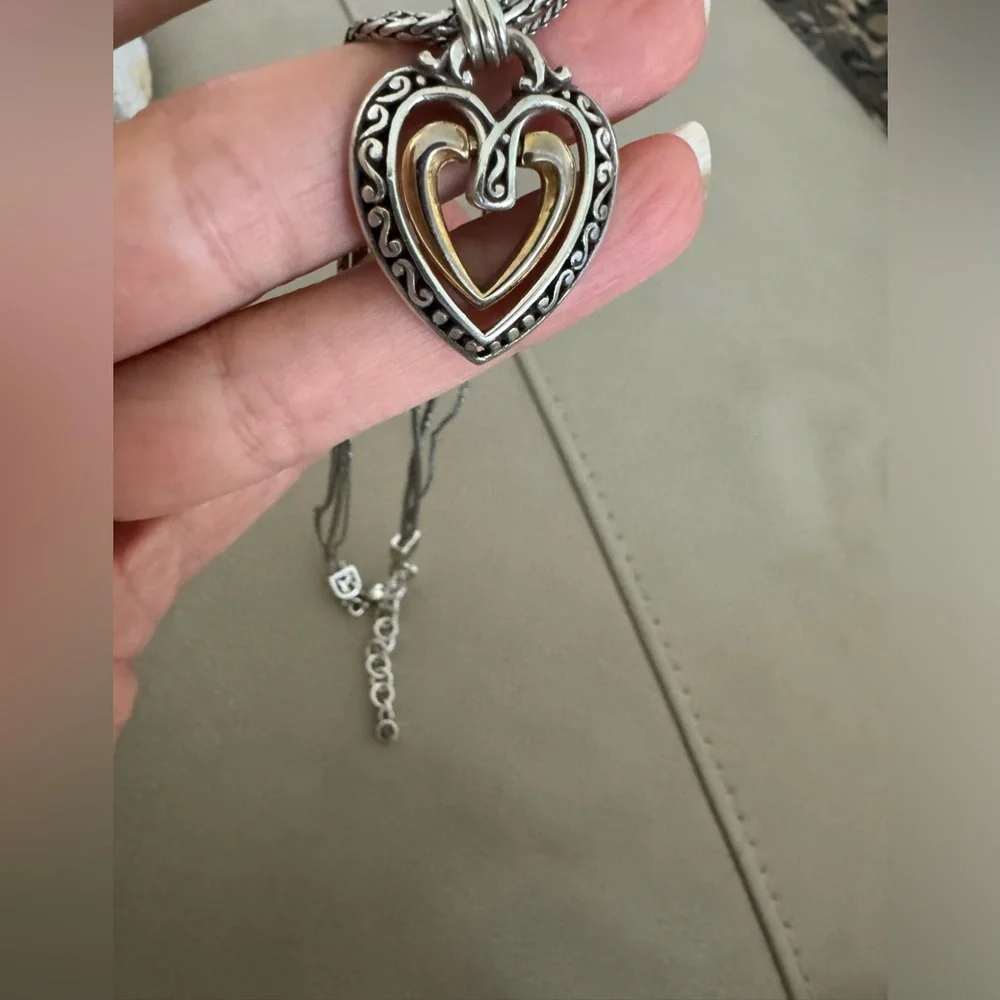 Brighton heart necklace - Picture 3 of 4